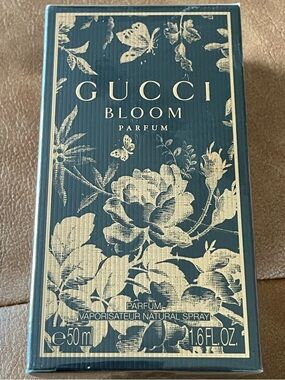 Gucci Bloom Parfum Box in Dark Green and Gold